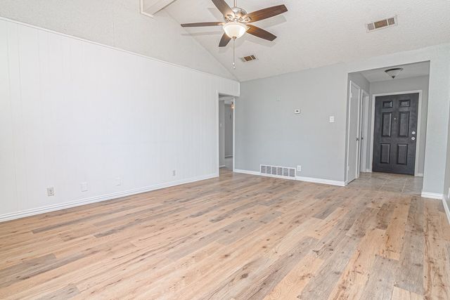 5114 Storey Ave, Midland, TX 79707