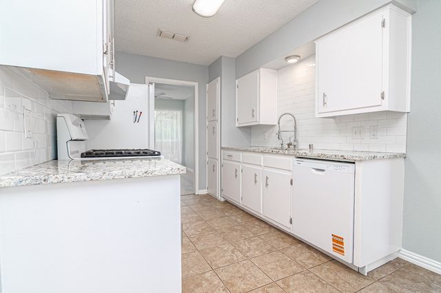 5114 Storey Ave, Midland, TX 79707