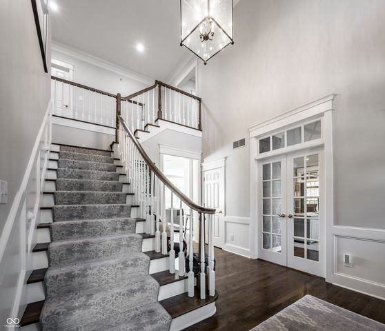 25 Monahan Road, Zionsville, IN 46077