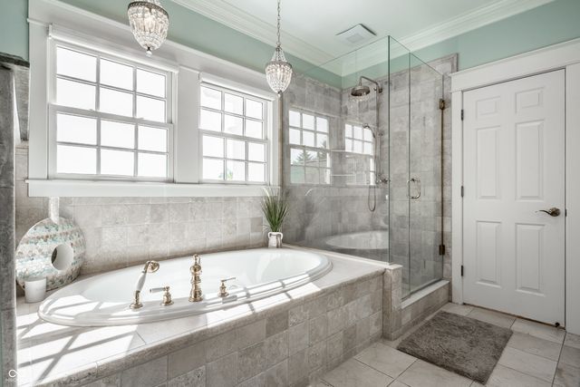 25 Monahan Road, Zionsville, IN 46077