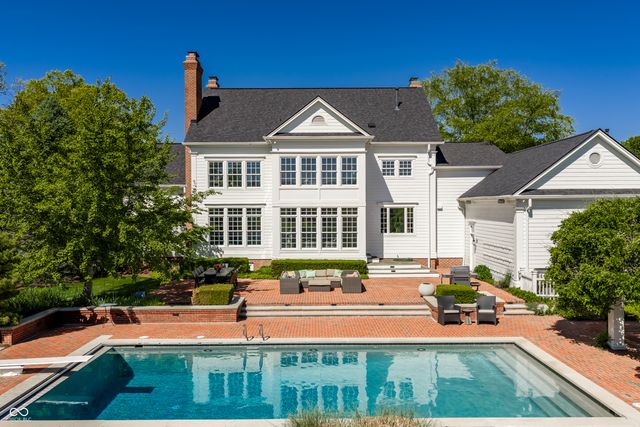 25 Monahan Road, Zionsville, IN 46077
