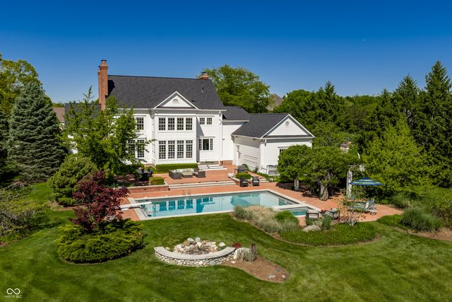 25 Monahan Road, Zionsville, IN 46077