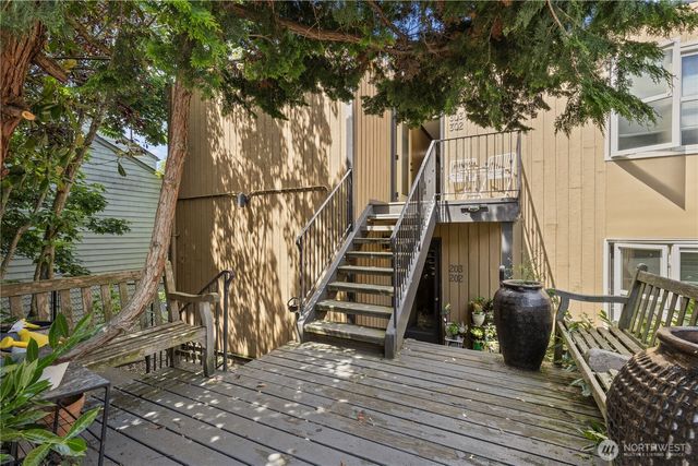 163 Etruria Street, Seattle, WA 98109