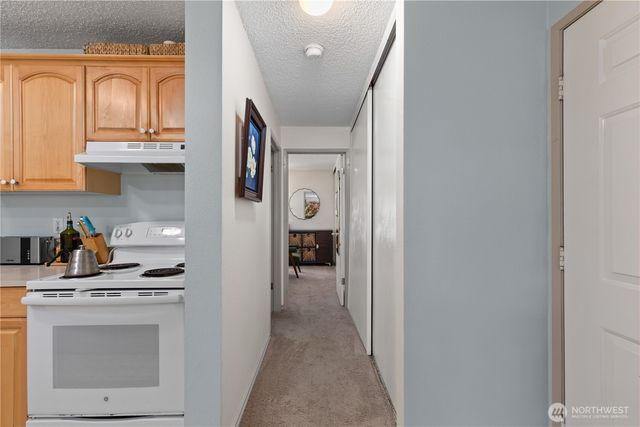 163 Etruria Street, Seattle, WA 98109
