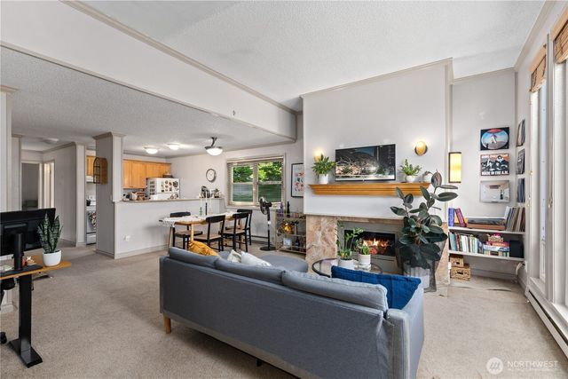 163 Etruria Street, Seattle, WA 98109