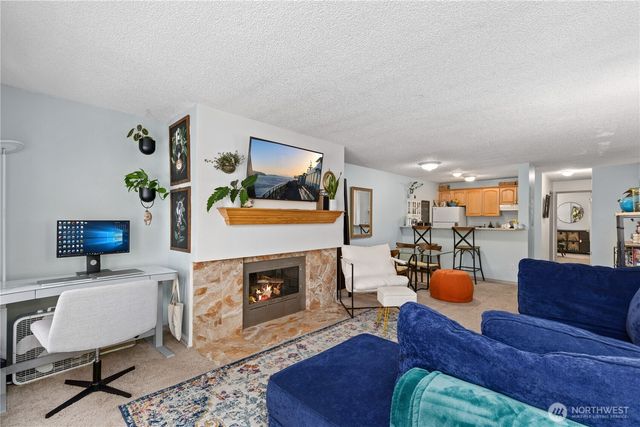 163 Etruria Street, Seattle, WA 98109