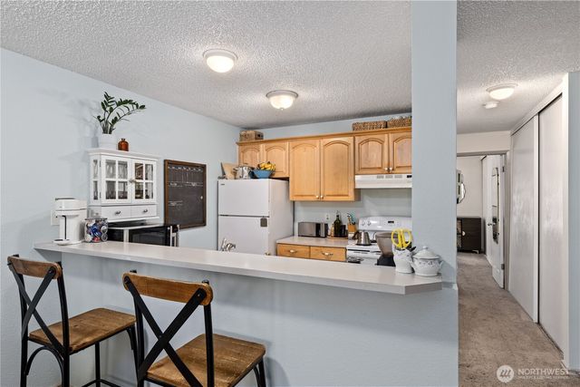 163 Etruria Street, Seattle, WA 98109