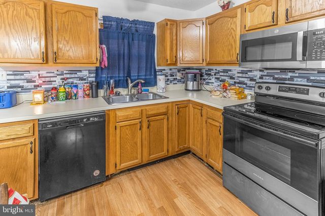 12 EMPRESS CIR, Inwood, WV 25428
