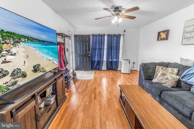 12 EMPRESS CIR, Inwood, WV 25428