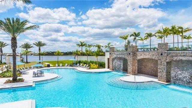 19884 Whispering Creek Road 263, Loxahatchee, FL 33470