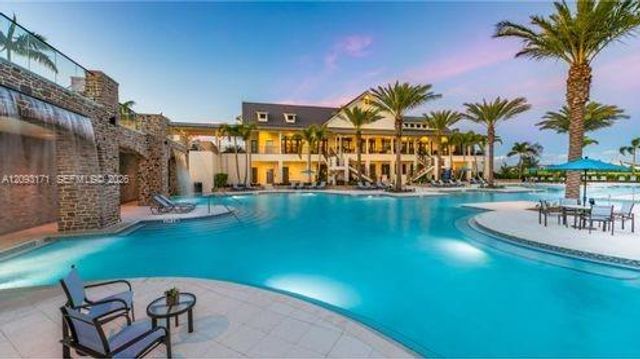 19884 Whispering Creek Road 263, Loxahatchee, FL 33470