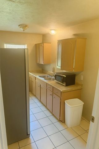 491 Sweetbriar Drive, Lewisville, TX 75067