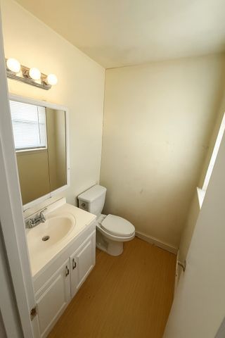 491 Sweetbriar Drive, Lewisville, TX 75067