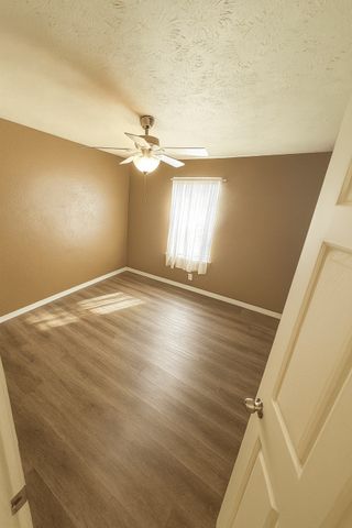 491 Sweetbriar Drive, Lewisville, TX 75067