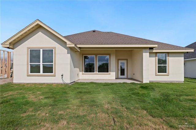 1904 Diplomat Drive, Edinburg, TX 78542