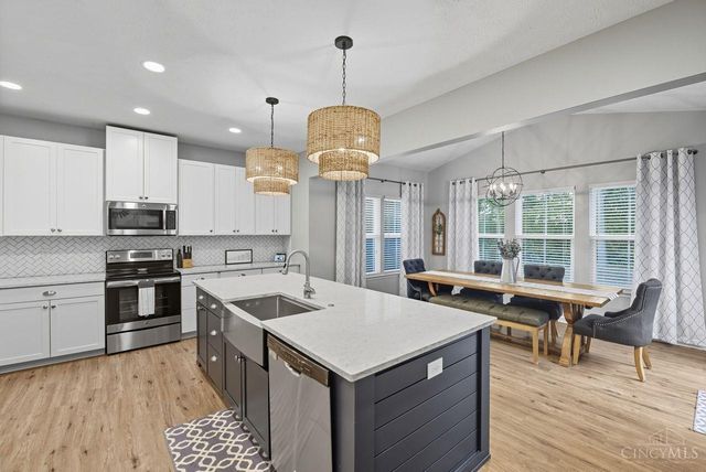 1899 Meadowsweet Drive, Turtle Creek Twp, OH 45036