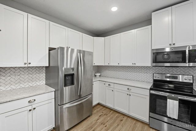 1899 Meadowsweet Drive, Turtle Creek Twp, OH 45036