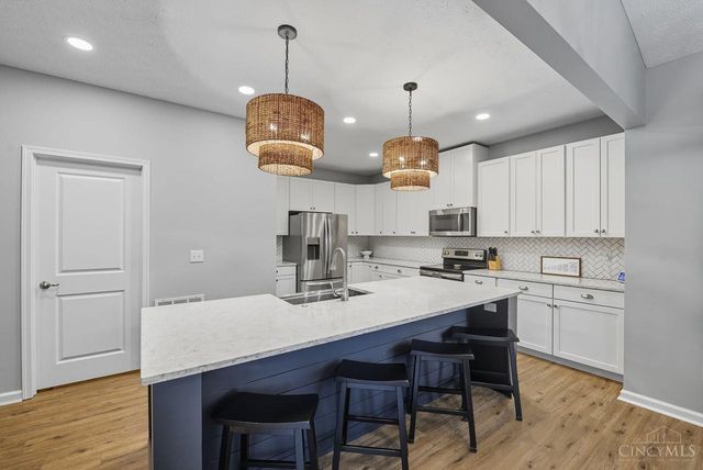 1899 Meadowsweet Drive, Turtle Creek Twp, OH 45036