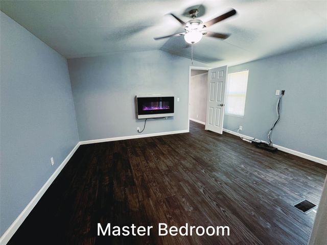 577 Bevers Lane, Valley View, TX 76272