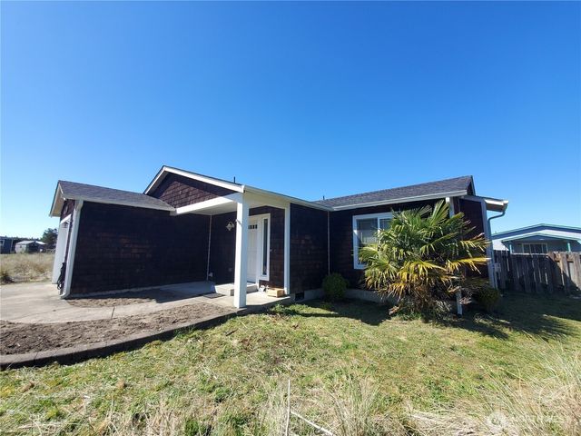 901 344th Street, Ocean Park, WA 98640