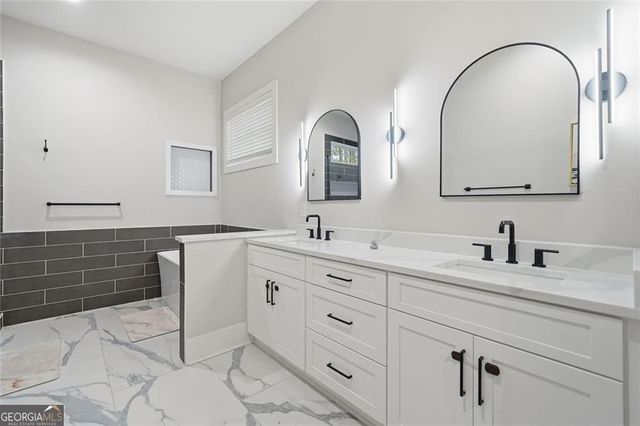 125 Thome Drive, Alpharetta, GA 30022