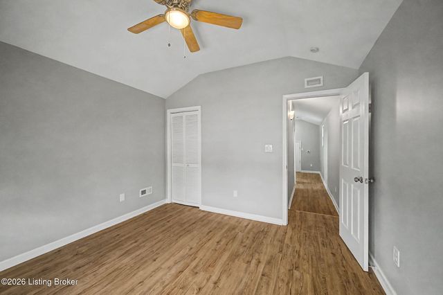 2906 Dixie Hwy, Louisville, KY 40216