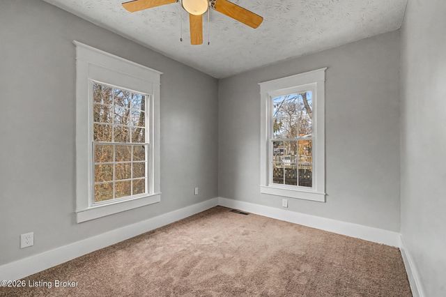 2906 Dixie Hwy, Louisville, KY 40216