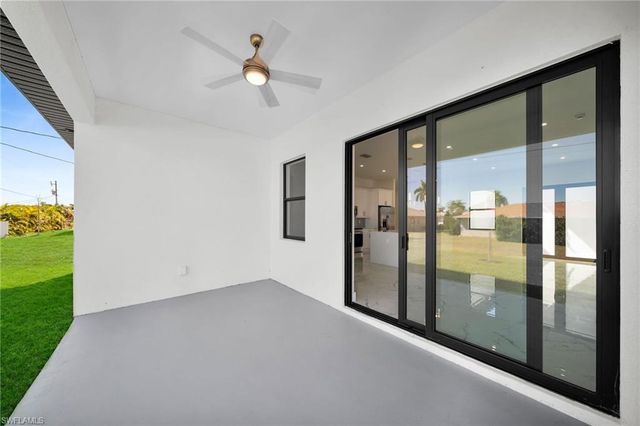 1002 NE 7th AVE, Cape Coral, FL 33909