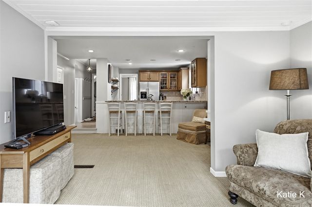 950 Orchard Avenue, East Grand Rapids, MI 49506