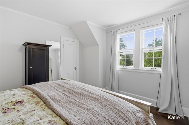 950 Orchard Avenue, East Grand Rapids, MI 49506