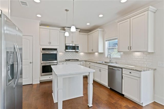 221 Orchard Trail, Canton, GA 30115