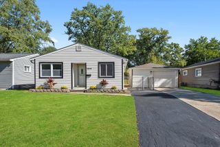 1515 Highland Avenue, Glendale Heights, IL 60139