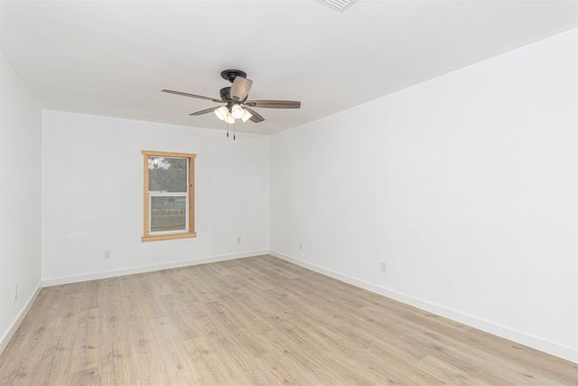 112 AN County Road 1370, Palestine, TX 75801