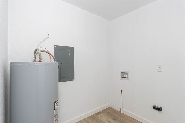 112 AN County Road 1370, Palestine, TX 75801