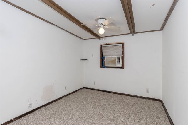 112 AN County Road 1370, Palestine, TX 75801