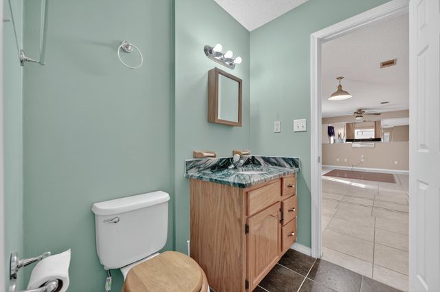 5688 Ridge Avenue, Milton, FL 32583