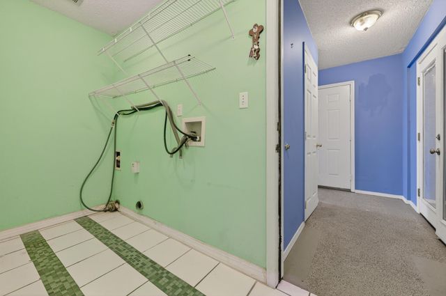 5688 Ridge Avenue, Milton, FL 32583