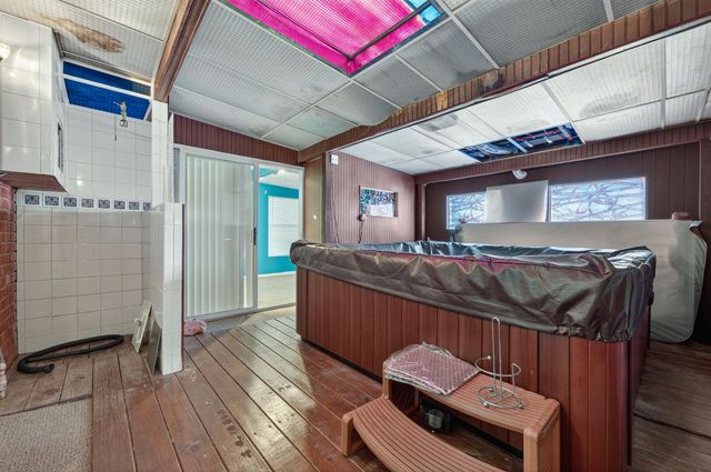 5688 Ridge Avenue, Milton, FL 32583