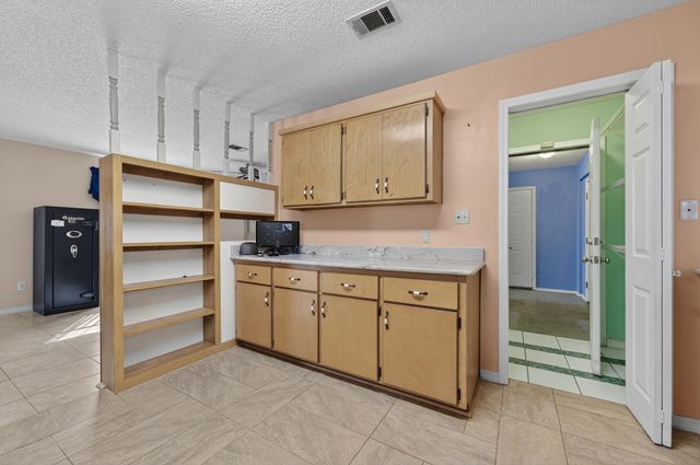 5688 Ridge Avenue, Milton, FL 32583