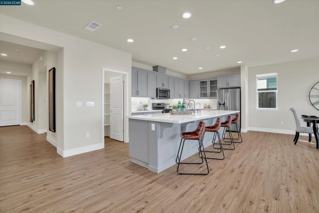 5455 Gray Pine Way, Antioch, CA 94531