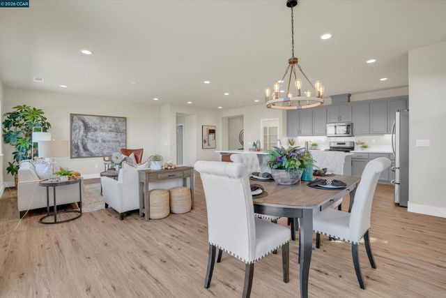 5455 Gray Pine Way, Antioch, CA 94531