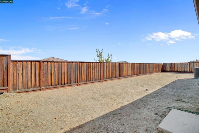 5455 Gray Pine Way, Antioch, CA 94531