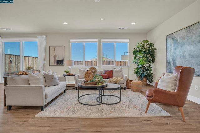 5455 Gray Pine Way, Antioch, CA 94531