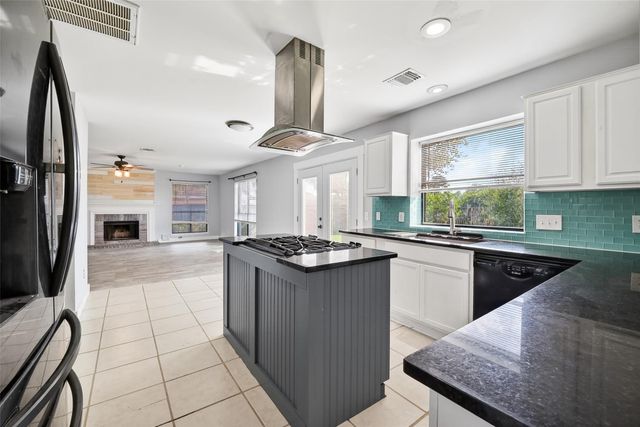 128 Bayou Bend Drive, League City, TX 77573