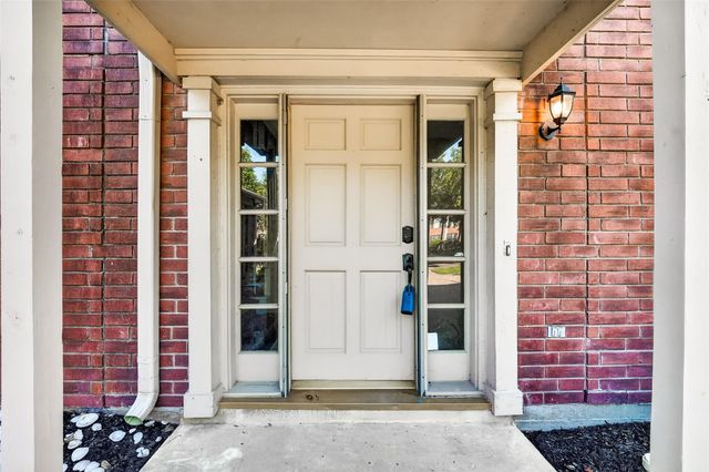 128 Bayou Bend Drive, League City, TX 77573
