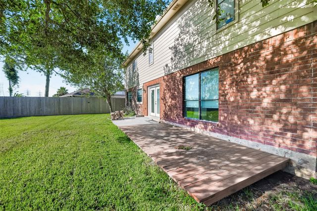 128 Bayou Bend Drive, League City, TX 77573