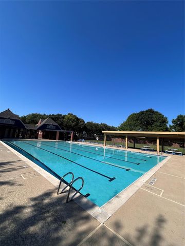 128 Bayou Bend Drive, League City, TX 77573