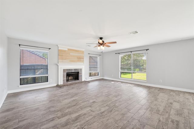128 Bayou Bend Drive, League City, TX 77573