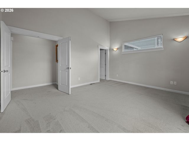 2037 Se CENTURION Way, Gresham, OR 97080