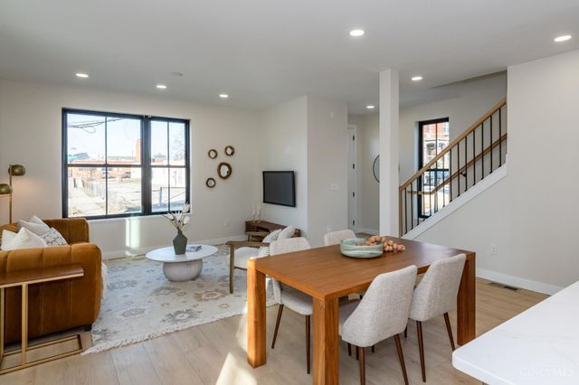 1635 Clayton Street, Cincinnati, OH 45206